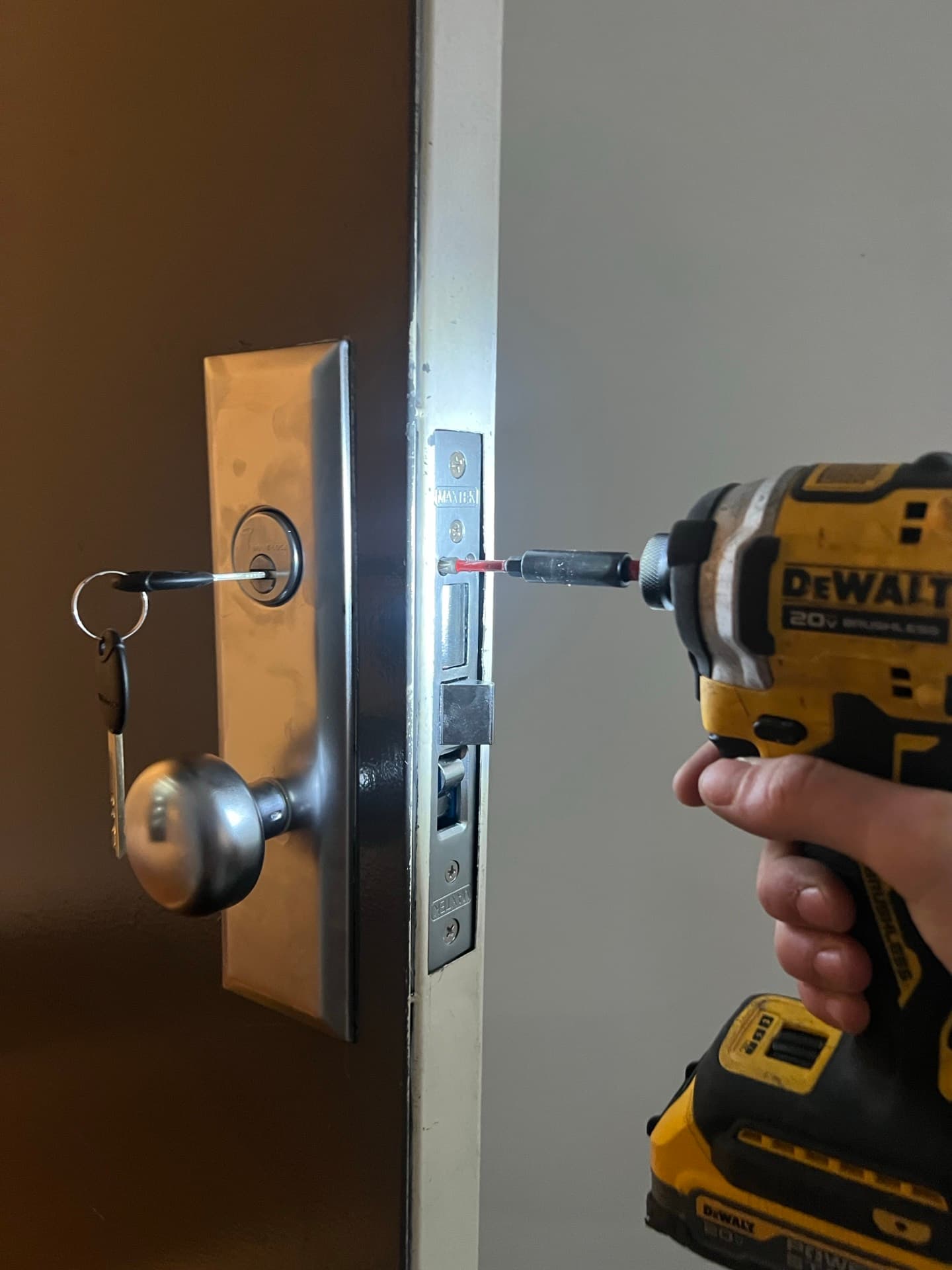 Locksmith & Security work in Palm Beach County, FL